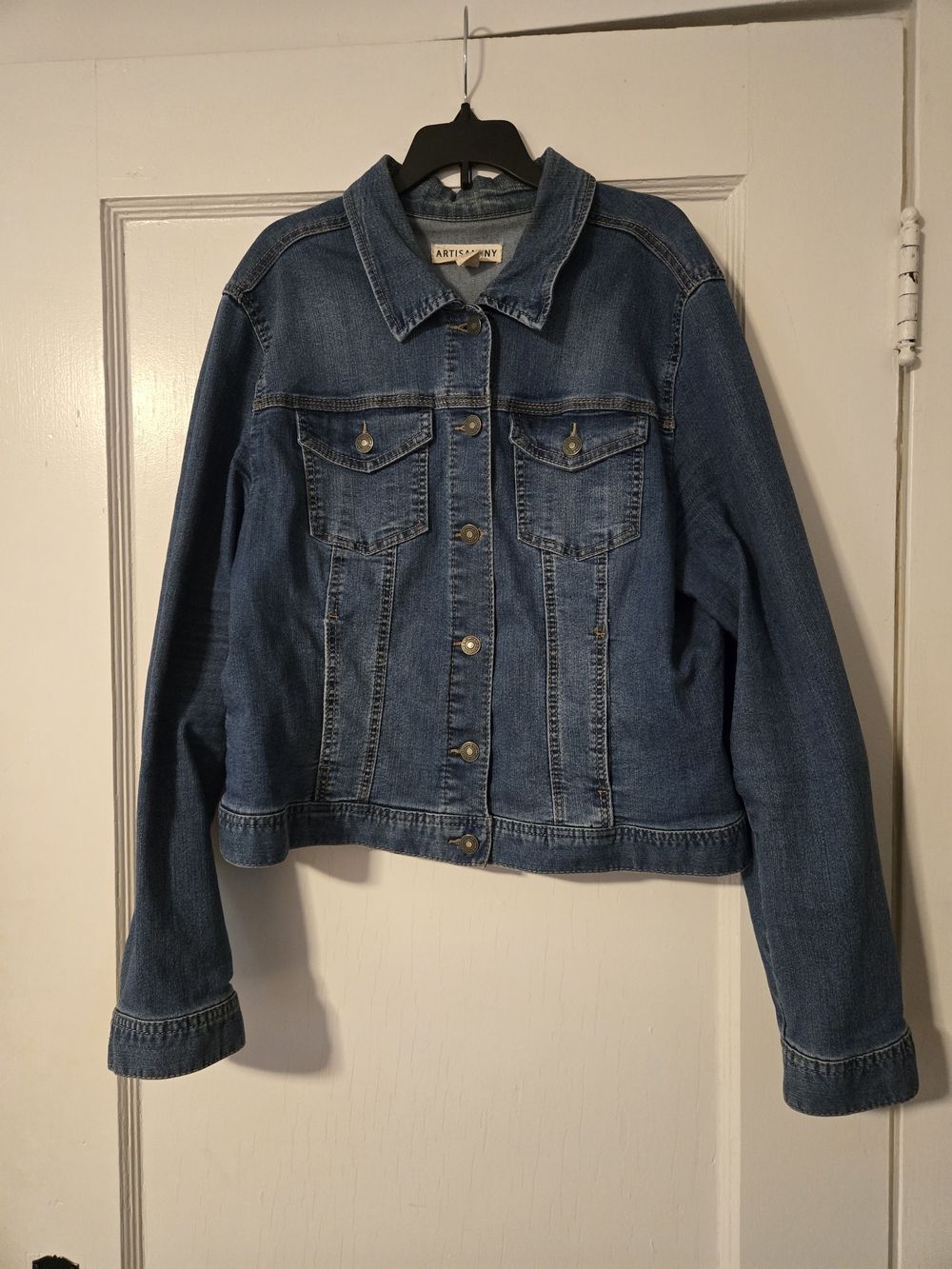 Artisan Women's Blue Denim Jacket